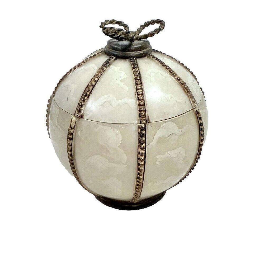 Vintage Trinket / Potpourri Croscill Home Romanza Jar - 5 inches Tall